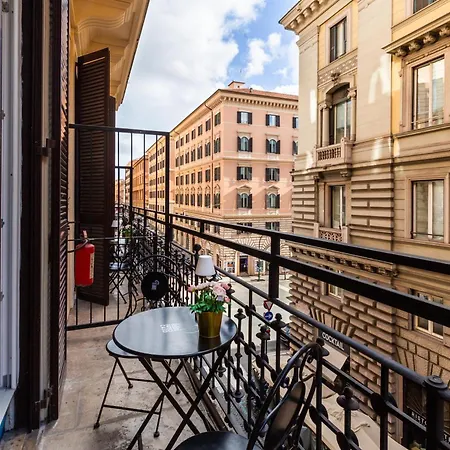 Cavour Luxury - Lr Collection