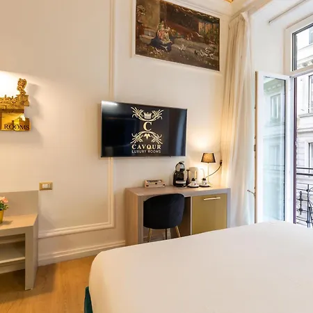 Cavour Lr Collection Pensión Roma