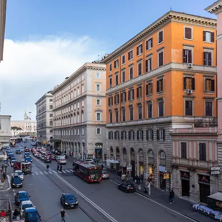 Cavour Lr Collection Roma