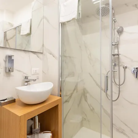 Cavour Lr Collection ローマ