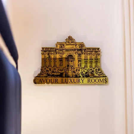 Cavour Lr Collection