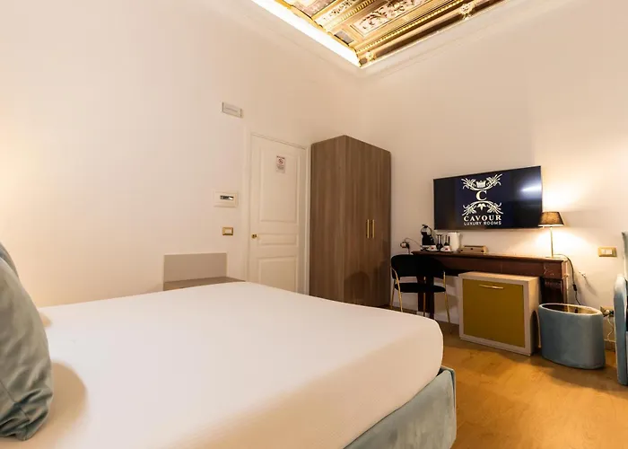 Cavour Lr Collection