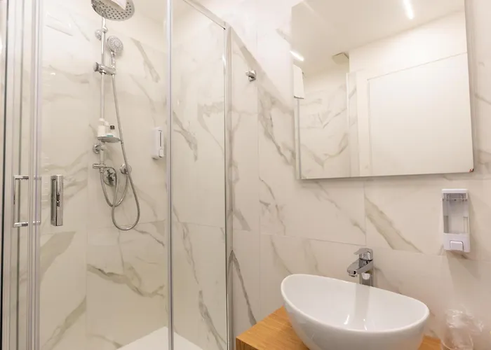 Cavour Lr Collection 4*