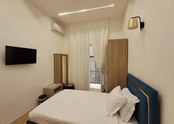 Cavour Lr Collection 4*